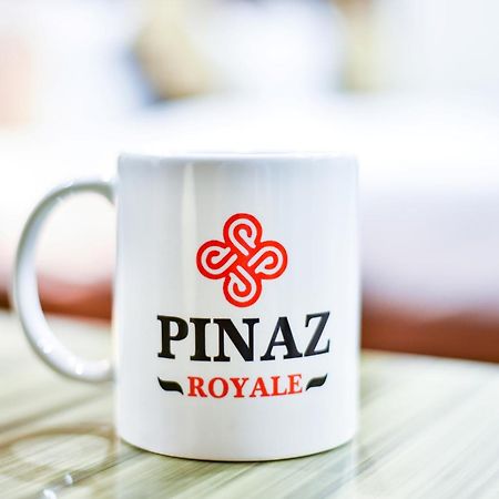 Pinaz Royale Hotell Amritsar Eksteriør bilde
