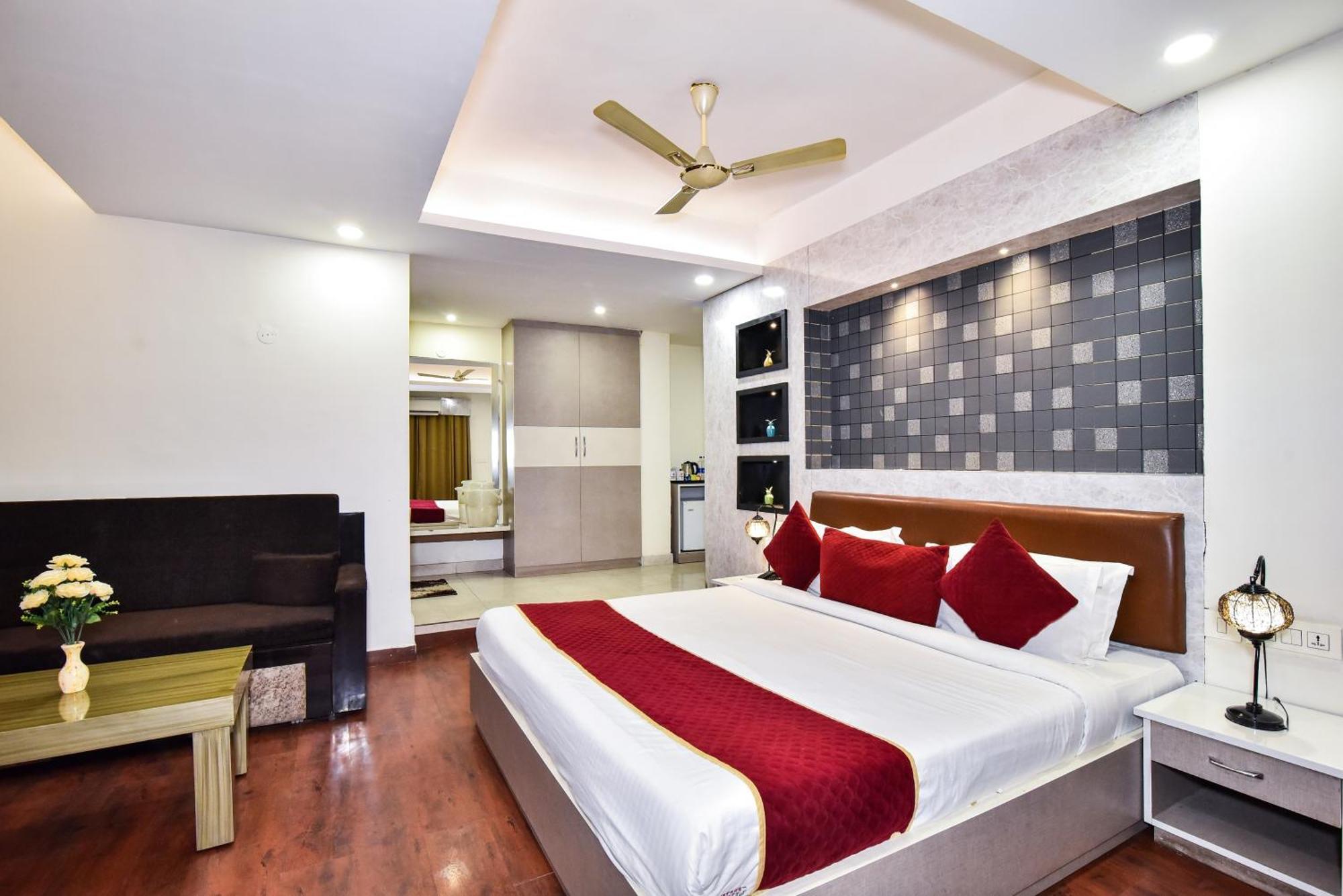 Pinaz Royale Hotell Amritsar Eksteriør bilde