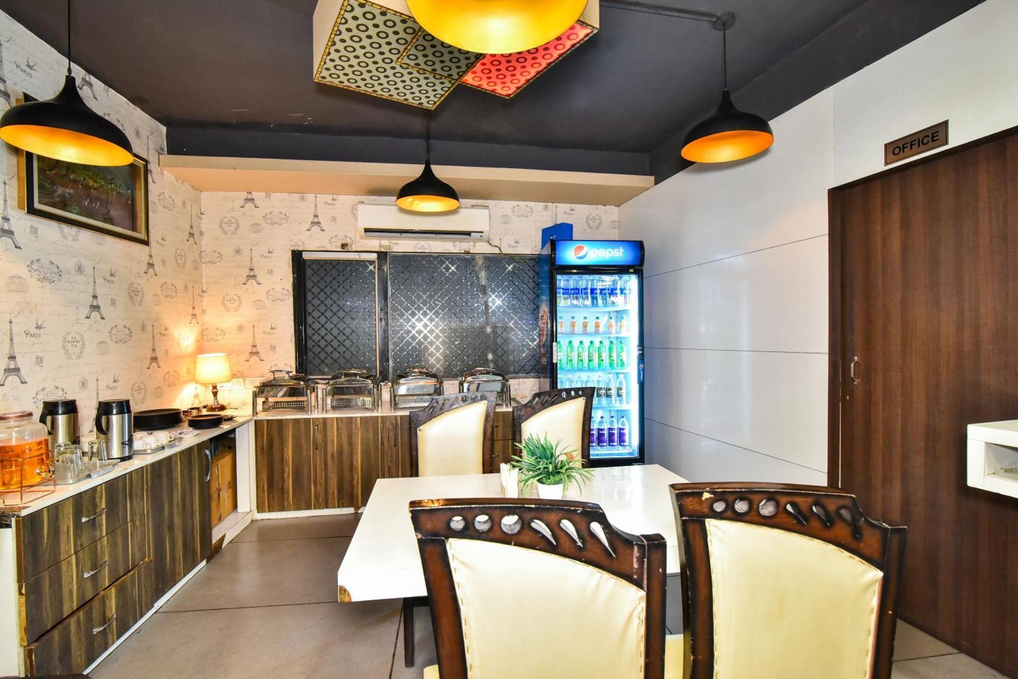 Pinaz Royale Hotell Amritsar Eksteriør bilde